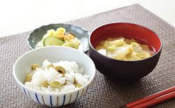 11月24日 – 今日は何の日？